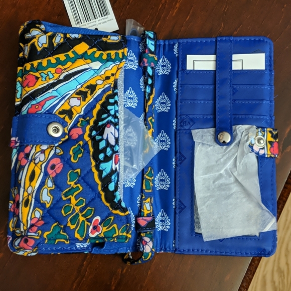 NWT Vera Bradley All Together Crossbody Romantic Paisley - Picture 3 of 8